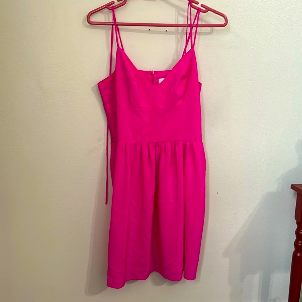 🩷Amanda Uprichard 100% Silk Hot Pink Dress